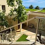 Clos Des Iles, Super Cannes
