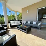 Clos Des Iles, Super Cannes Villa Vallauris