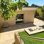 Clos Des Iles, Super Cannes Villa