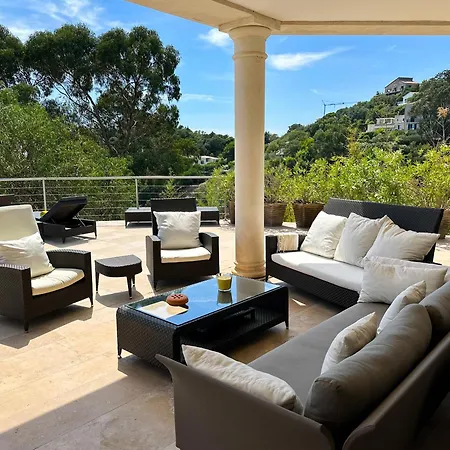 Clos Des Iles, Super Cannes *