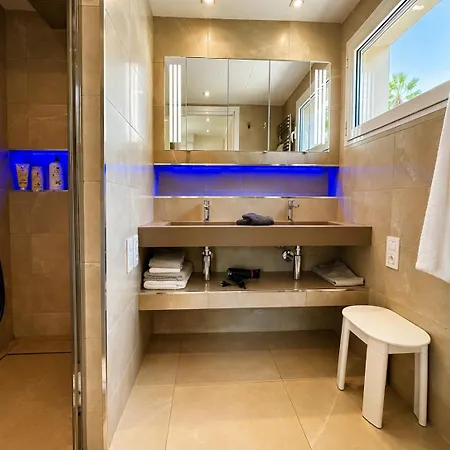 Clos Des Iles - Sea View Villa With Pool, Super Cannes ヴィラ ヴァロリス