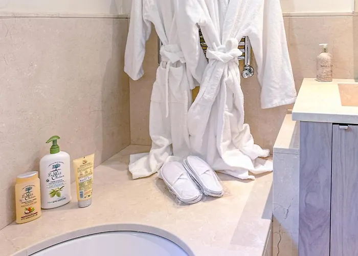 Clos Des Iles, Super Cannes Villa Vallauris