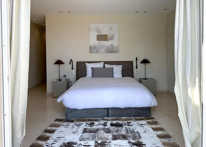 Villa Clos Des Iles, Super Cannes *